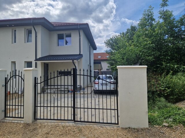 Corbeanca casa 120mp, P+E, 4 camere, teren 300mp